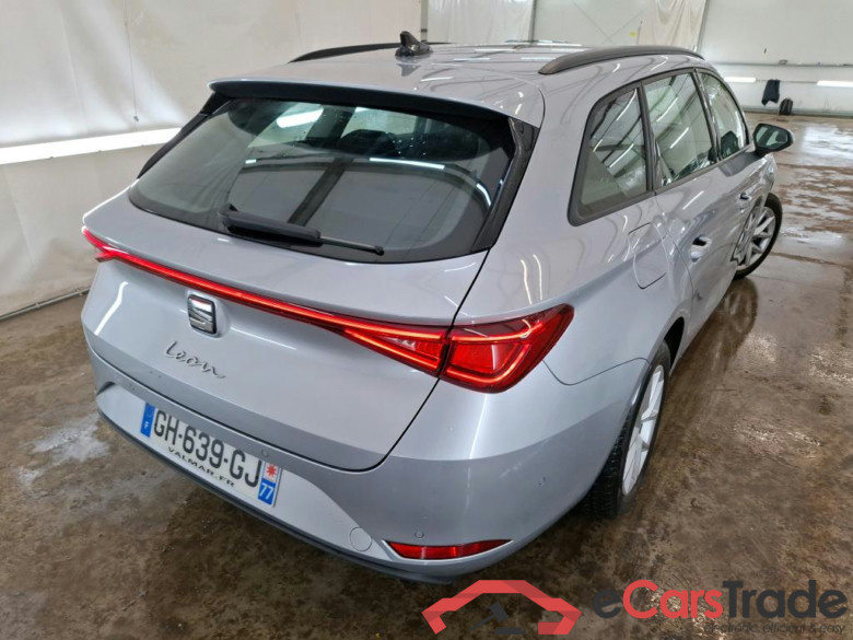 SEAT Leon Sportstourer / 2020 / 5P / Break 1.0 eTSI 110 DSG SS Style Business / VO RECONDITIONNE - PHOTOS AVANT RECONDITIONNEMEN #3