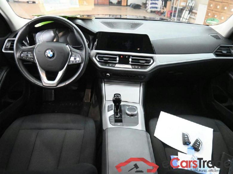 Baureihe 3 Lim. 320 i Advantage 2.0 135KW AT8 E6d #3