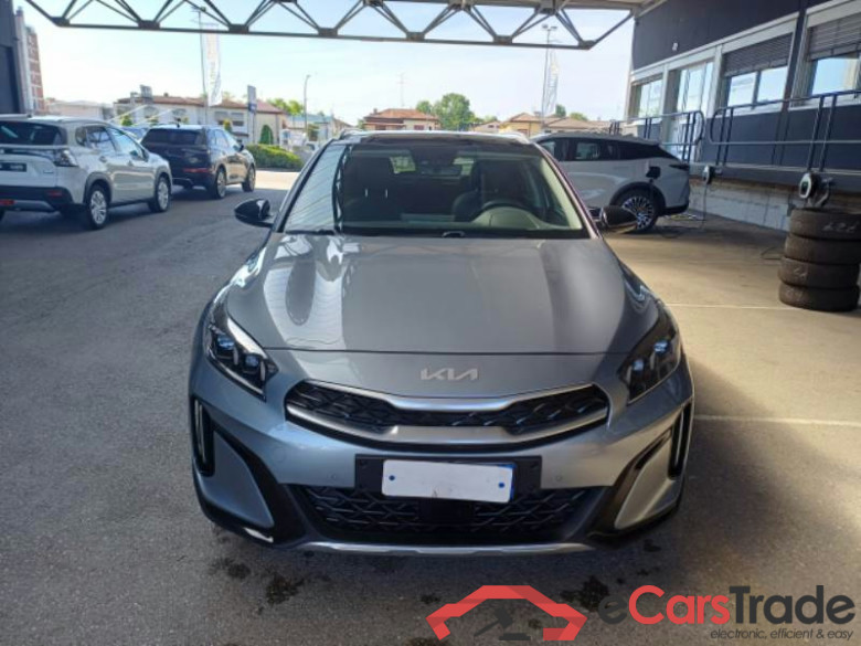 KIA XCEED / 2022 / 5P / CROSSOVER 1.6 GDI PHEV 141 CV DCT EVOLUTION #6