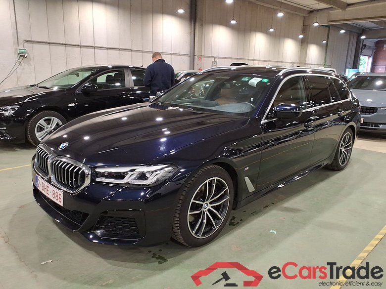 BMW 5 TOURING - 2020 520iA MHEV