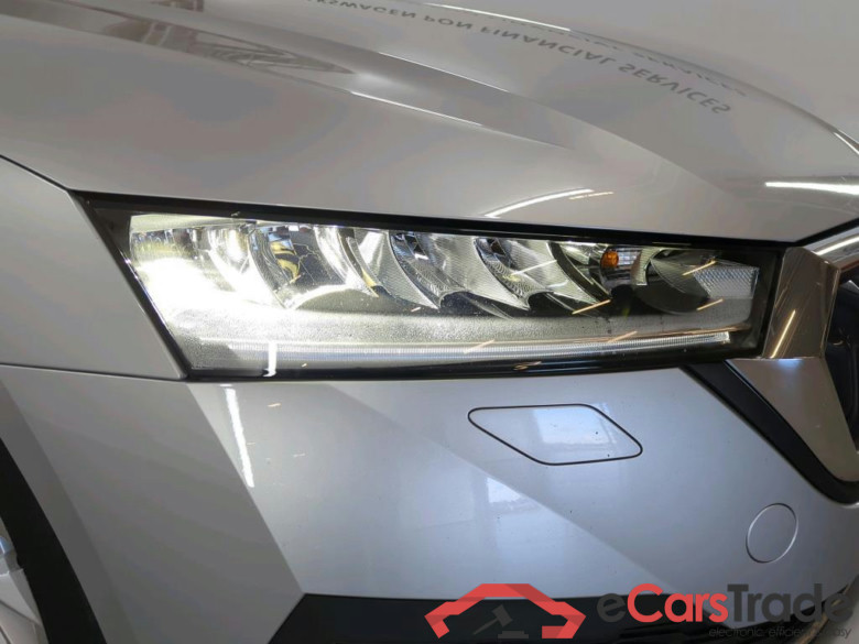 SKODA Octavia Combi 81 kW #4