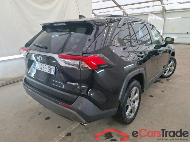 TOYOTA RAV4 Hybride 2018 5P SUV Hybride 2WD 218ch Dynamic #3