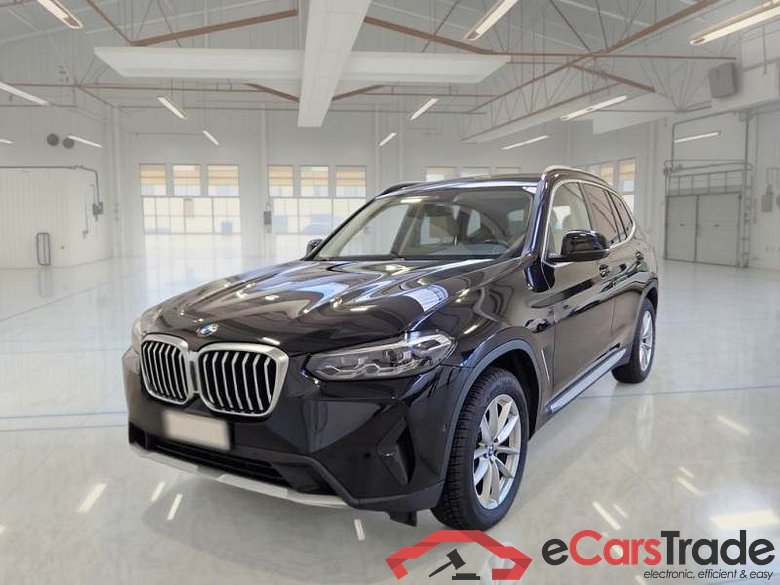 BMW X3 / 2021 / 5P / SUV SDRIVE 18D MH48V AUTO