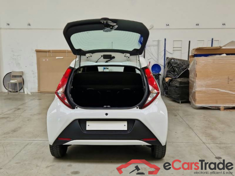 TOYOTA AYGO CONNECT / 2018 / 5P / BERLINA 1.0 VVT-I X-BUSINESS LIGHT #5
