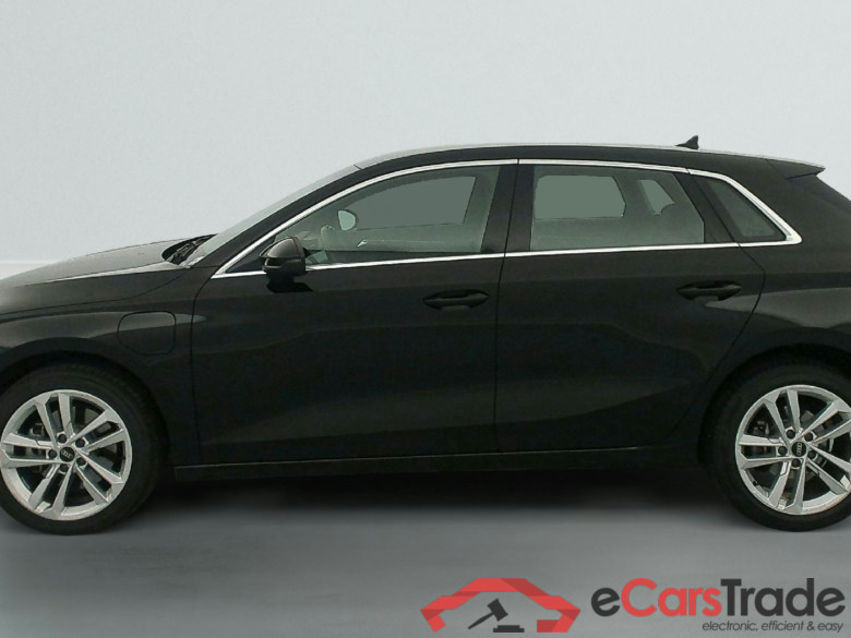 Audi A3 Sportback 40 TFSIE 204 S TRONIC 6 BUSINESS LINE #4