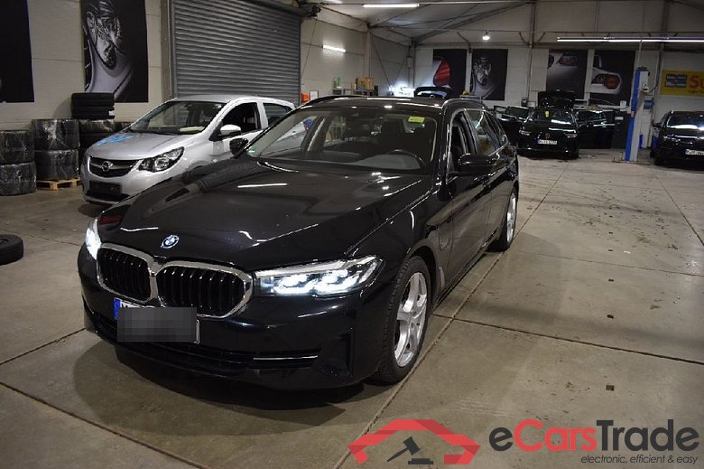 Baureihe 5 Touring 530 e 2.0 215KW AT8 E6d