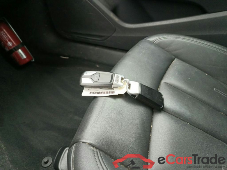 Audi A4 Avant 2.0 35 TFSi 110kW S tronic Advanced 5d #4