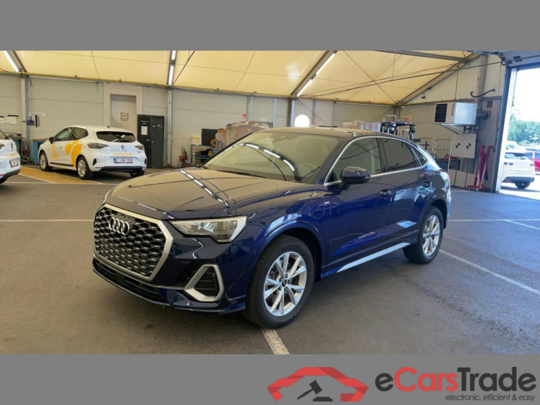 AUDI Q3 Sportback PHEV 45 TFSIe S line S tronic (180 kW) #1