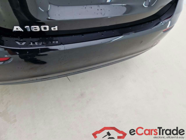 MERCEDES-BENZ A-KLASSE 180D BUSINESS SOLUTION AUT. #6
