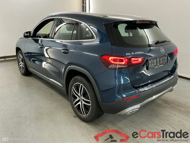 MERCEDES-BENZ GLA 1.3 GLA 250 E DCT BUSINESS SOLUTION #3