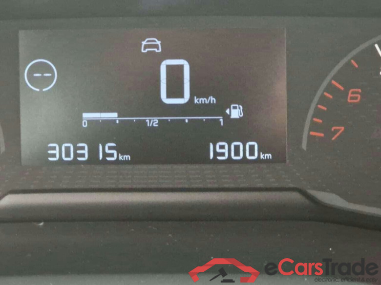 PEUGEOT 208 1.2 PT Like #4