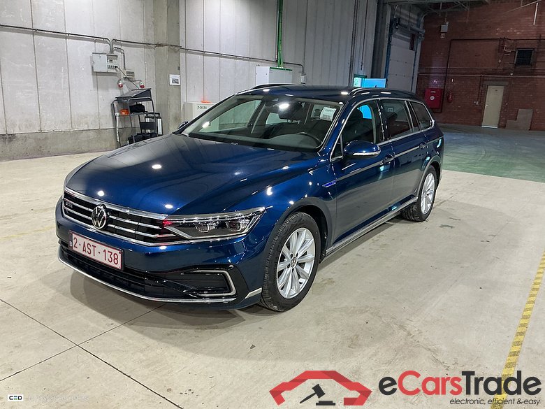 VOLKSWAGEN PASSAT VARIANT 1.4 TSI MSQ VARIANT GTE BUSINESS