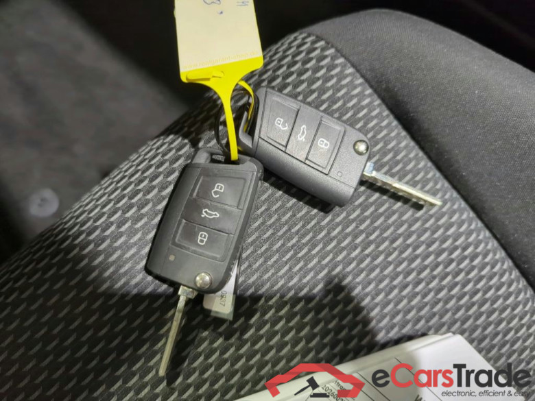 T-Cross 1.0 TSI 81KW AT7 E6d #6