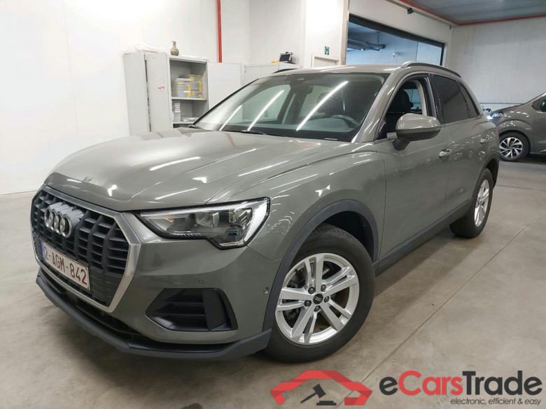 AUDI - AUD Q3 35 TDI 150PK S Tronic Business Edition Pack Business Plus With Heated Seats & Comfort Key & Adaptive Cruise & Rear Camera #1