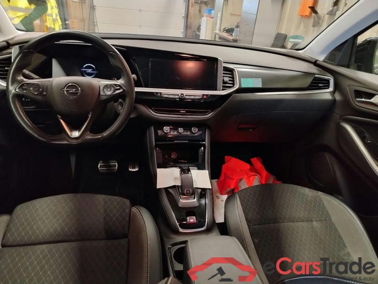 Grandland X GS Line 1.5 96KW AT8 E6d #3