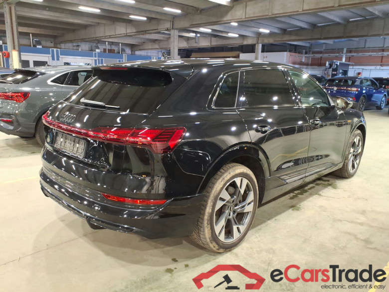 AUDI E-TRON 95 kWh 55 Quattro S line #4