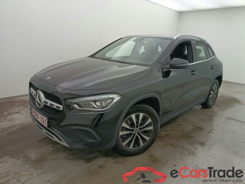 Mercedes-Benz GLA GLA 250e Business Solution 5d #1