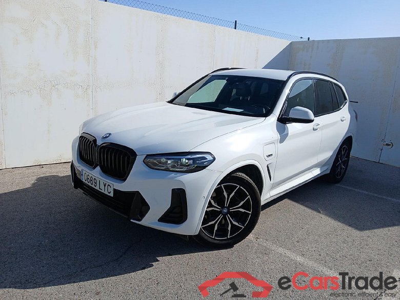 BMW X3 / 2021 / 5P / todoterreno xDrive30e xLine PAQUETE DEPORTIVO M