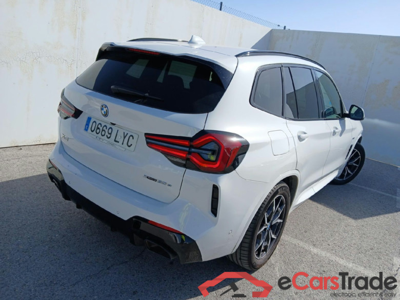 BMW X3 / 2021 / 5P / todoterreno xDrive30e xLine PAQUETE DEPORTIVO M #2
