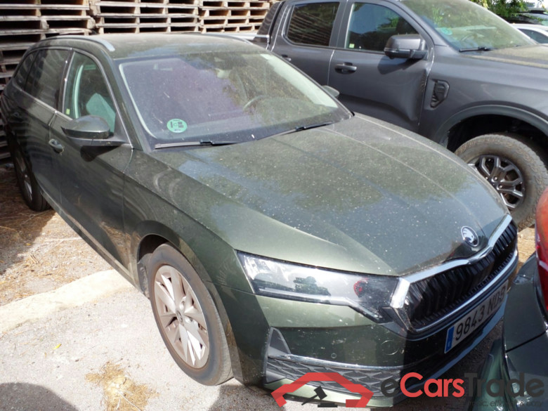 SKODA Octavia 2.0 TDI 110 kW (150CV) DSG 7 vel AutomÃ¡tico Combi Design(Pano-Roof + Winterpack)