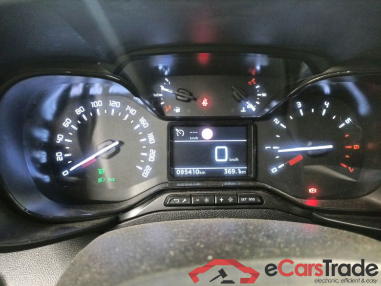 Citroën Berlingo Multispace 1.5 BlueHDi 100 MAN6 Feel M 5d #6