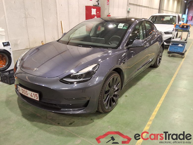 TESLA MODEL 3 BEV PERFORMANCE DUAL MOTOR 4WD AUT