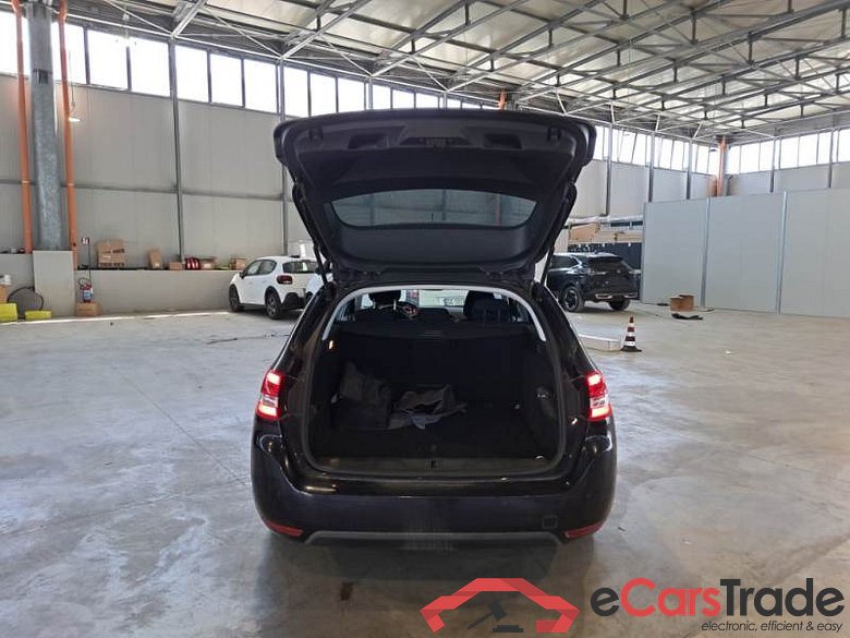 PEUGEOT 308 / 2017 / 5P / STATION WAGON SW BUSINESS BLUEHDI 130 EAT6 SeS AUT. #5