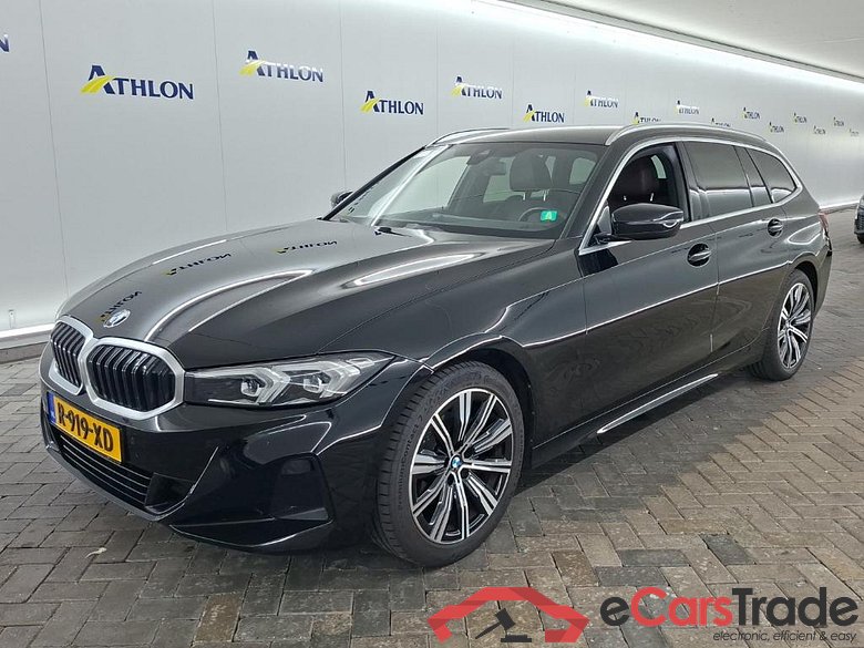 BMW 3-serie Touring 318iA 5D 115kW