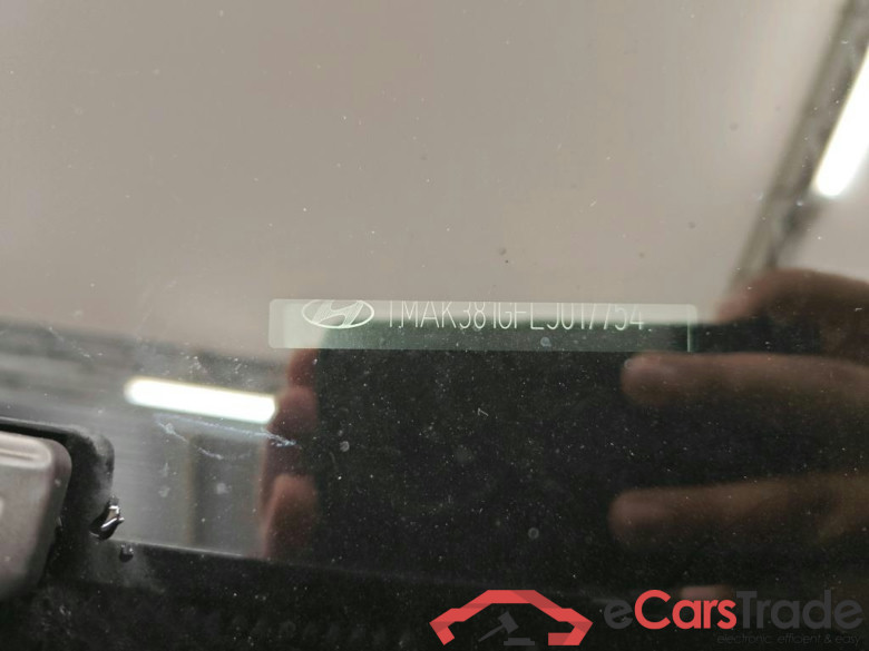 Hyundai KONA Fashion Electric 64 kWh 5d #6
