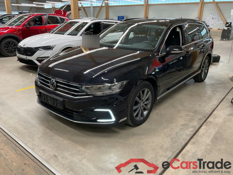 Passat Variant GTE 1.4 TSI 160KW AT6 E6d #1