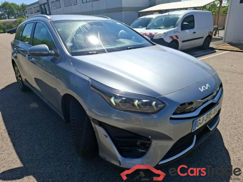Kia Ceed 1.6 GDi Plug-In Hybrid Aut. LED Navi-Pro KeylessGo Camera Klima PDC ... #2