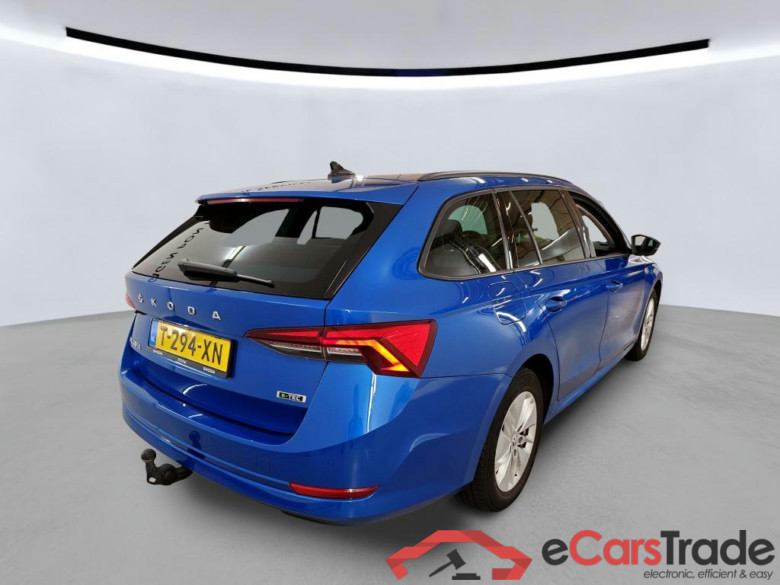 SKODA Octavia Combi 81 kW #6