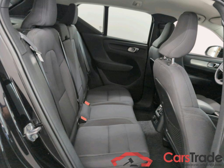 VOLVO XC40 1.5 T5 TE PHEV Momentum Pro DCT STOCK #6