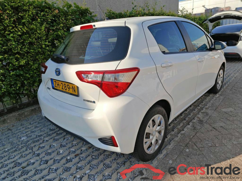 TOYOTA Yaris 1.5 Hyb. Active #3