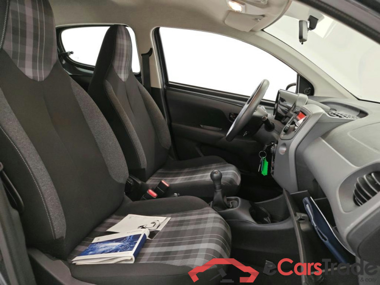 Peugeot 108 Active 1.0 e-VTi 72pk 5d #3