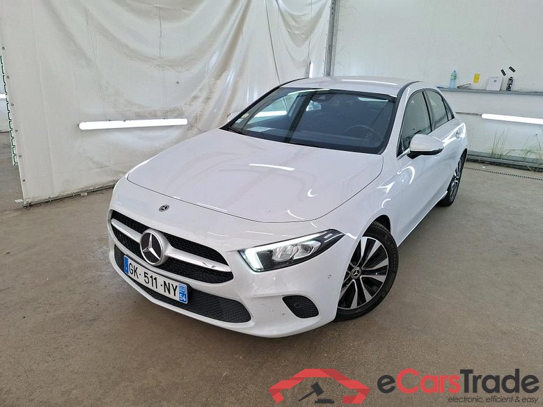 MERCEDES-BENZ Classe A Berline / 2018 / 4P / Berline A 200 d Business Line 8G-DCT