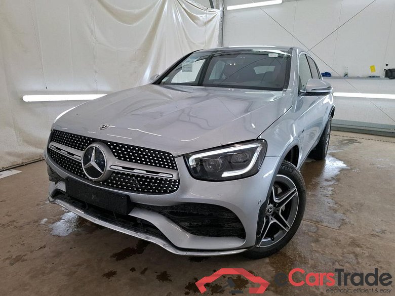 MERCEDES-BENZ GLC Coupe / 2019 / 5P / Coupé GLC 300 e AMG Line 4Matic (Ex 2182)
