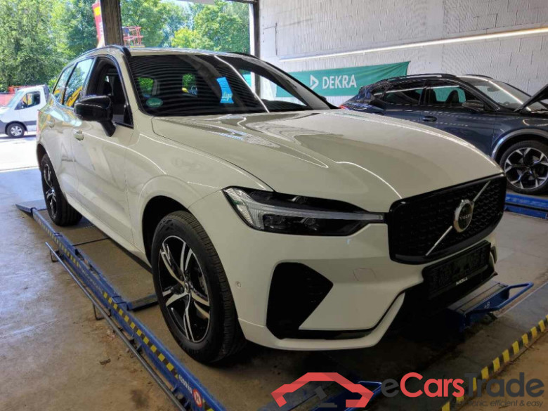 Volvo XC60 (03.2017->) DE - SUV5 B4 (Benzin) 2WD EU6d, R-Design Mild-Hybrid, (Facelift) 2021 - 2022 #2