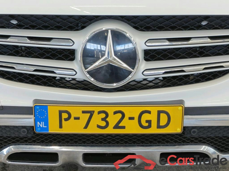 Mercedes-Benz GLC GLC 300e 4MATIC Business Solution Luxury 5d #5
