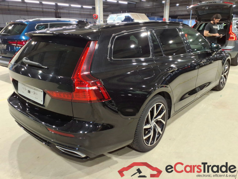 VOLVO V60 - 2018 2.0 T8 AWD PHEV R-Design Geartronic #4