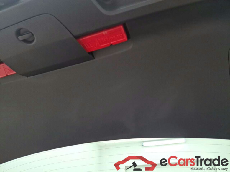 VOLKSWAGEN PASSAT VARIANT 2.0 TDI SCR DSG7 STYLE #6