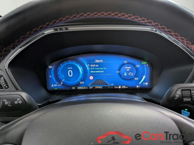 FORD Kuga 2.5 PHEV ST-Line #6