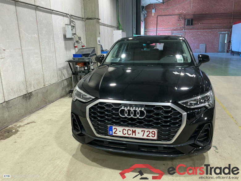 AUDI Q3 Sportback 1.4 45 TFSI E S TRONIC #2