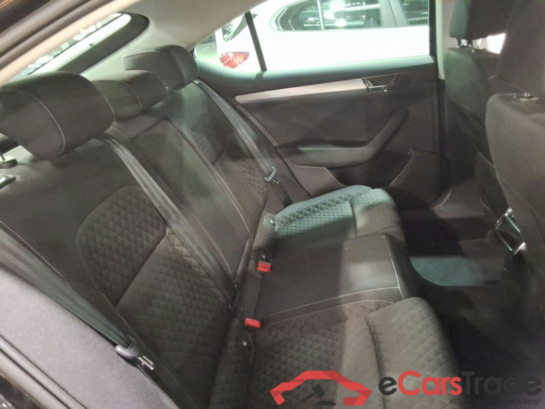 SKODA Superb 1.4 TSI PHEV 160KW DSG6 AMBITION #5