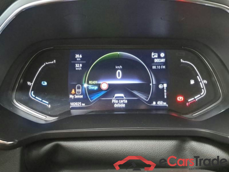 RENAULT CAPTUR / 2019 / 5P / SUV 1.6 HEV E-TECH 105KW INTENS #4