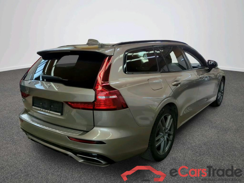 V60 Kombi R Design Expression Recharge Plug-In Hybrid AWD 2.0 T6 251KW AT8 E6d #3