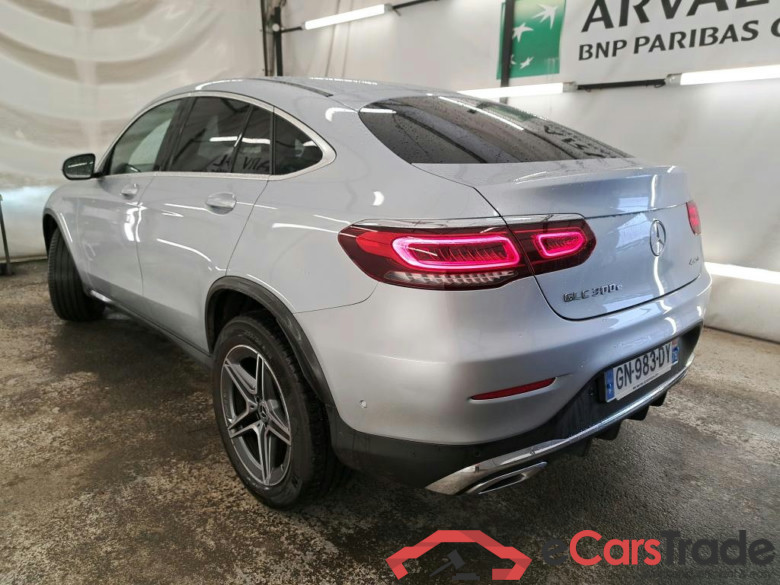 MERCEDES-BENZ GLC Coupe / 2019 / 5P / Coupé GLC 300 e Business Line 4Matic #2