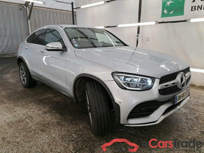 MERCEDES-BENZ GLC Coupe / 2019 / 5P / Coupé GLC 300 e Business Line 4Matic #4