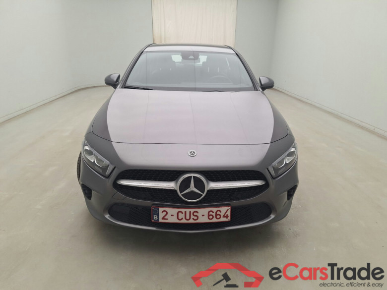 Mercedes, A-Class '18 PHEV, Mercedes-Benz A-Klasse A 250 e Business Line 5d