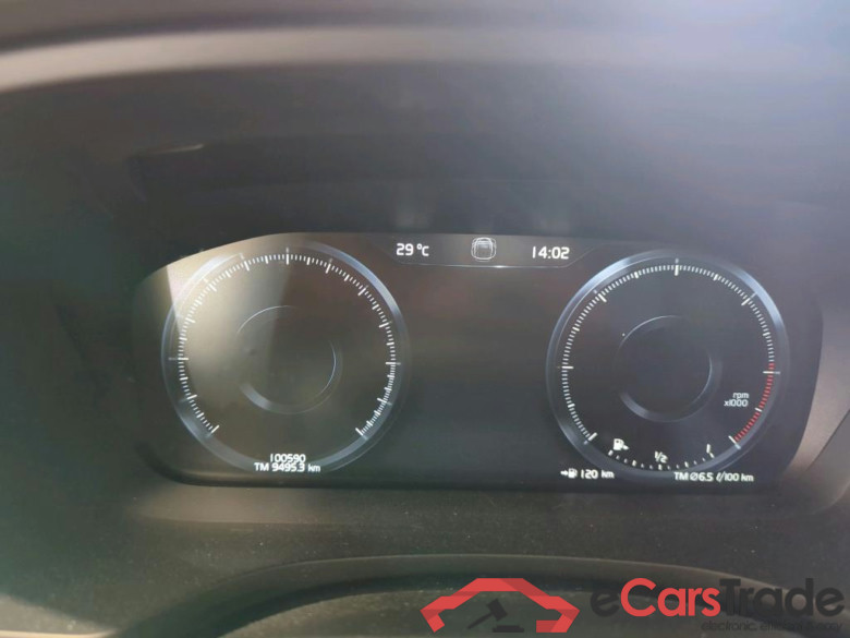 VOLVO V60 B4 D Geartronic RDesign 5d 145kW #5